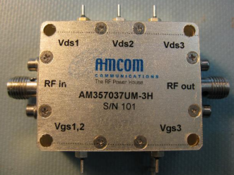 C波段功率放大器模塊AM357037UM-3H