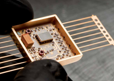 2629.68~2878.92MHz壓控SAW振蕩器